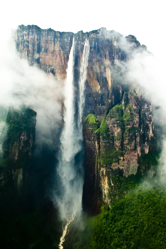 In Venezuela (Salto Angel, 979 Meter)